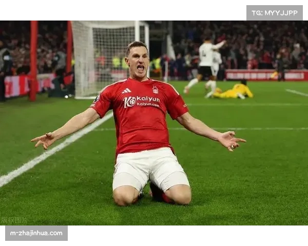 诺丁汉森林从欧战区滑落 赛季至今仅积9分面临调整压力 诺丁汉森林从欧战区滑落 赛季至今仅积9分面临调整压力